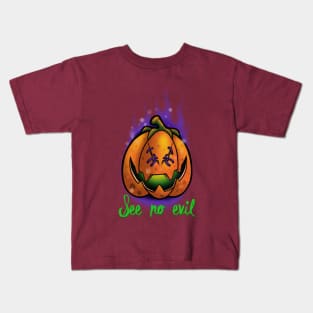 See no evil pumpkin Kids T-Shirt